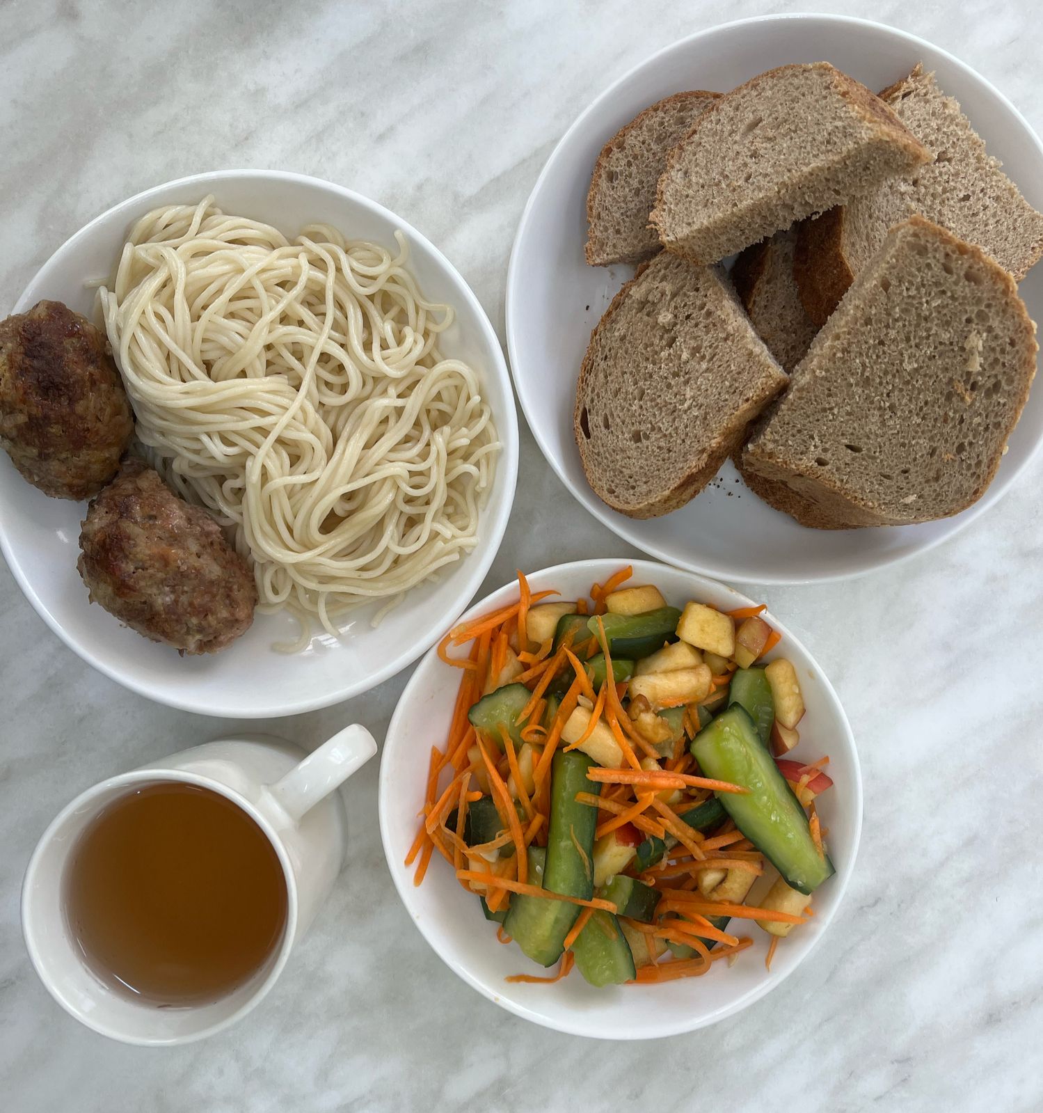 Меню: Тефтели мясные(говядина).Гарнир: спагетти отварные